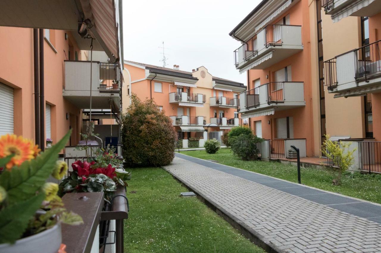 Sirmione Acque Del Garda Apartments Екстериор снимка